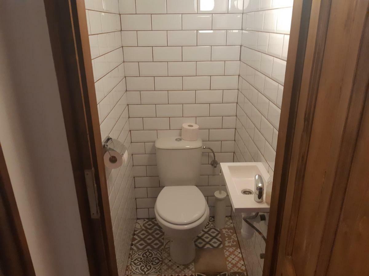 2 Bedroom Apartment Near Heroes Square Budapest Exterior foto